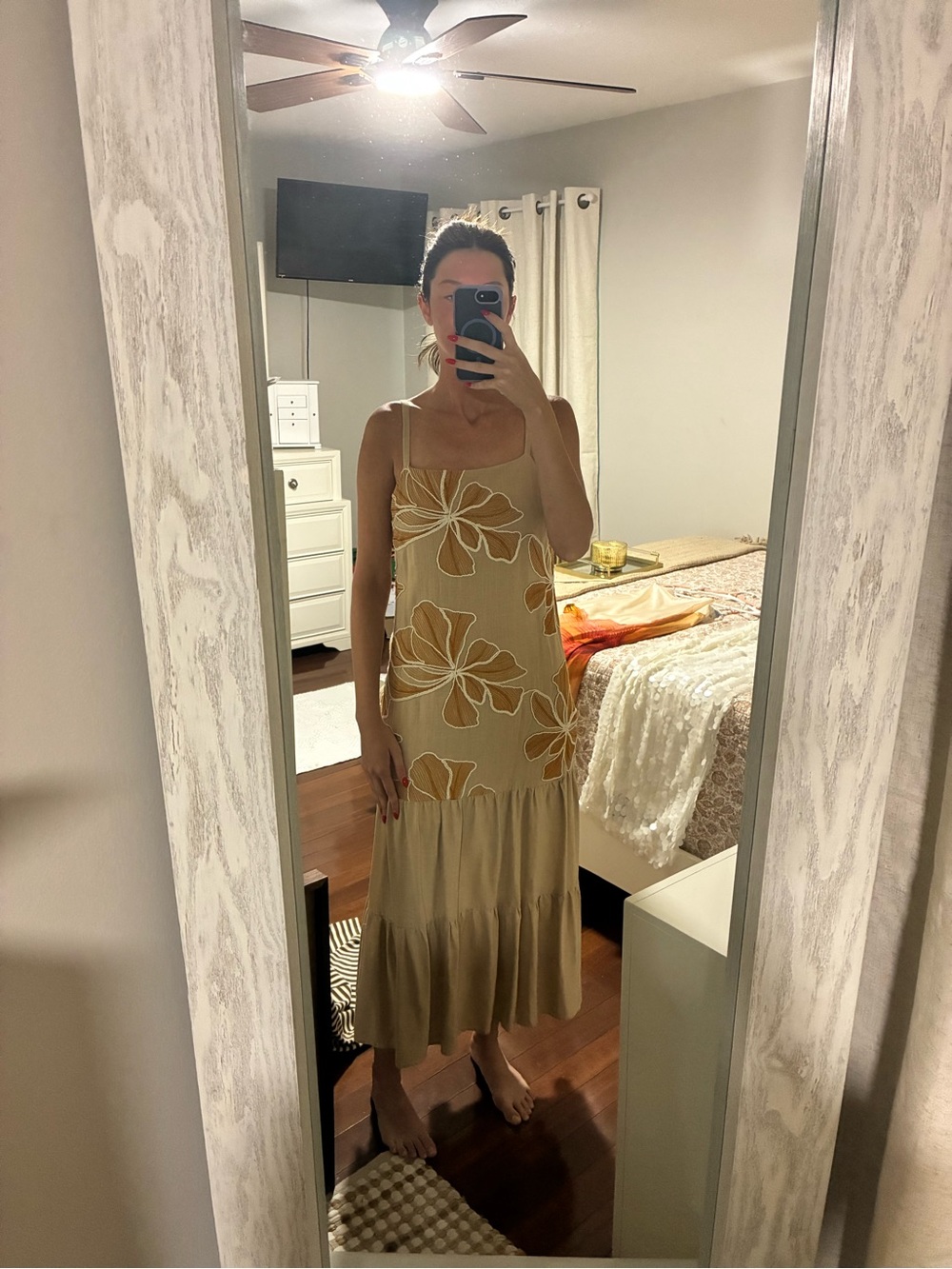 Women's Beige Floral Tiered Midi Dress